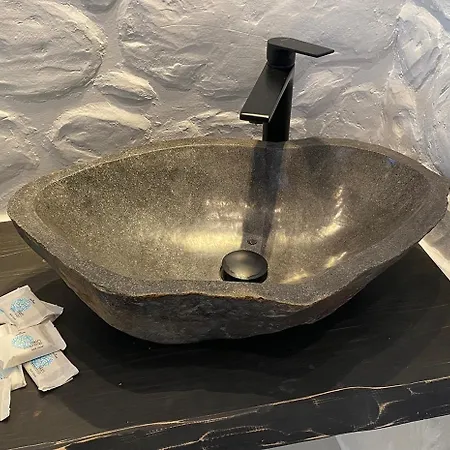 Charma Mykonos קאלו ליבאדי